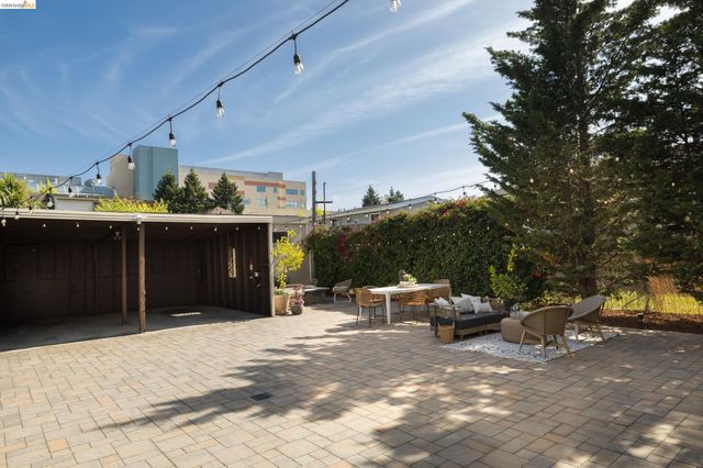 725 54Th St, Oakland, CA 94609