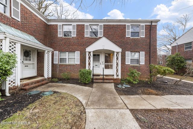 105 Manor Drive 914, Red Bank, NJ 07701