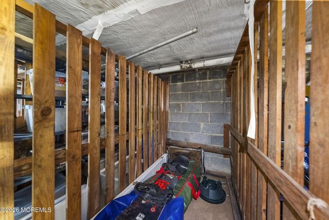 105 Manor Drive 914, Red Bank, NJ 07701