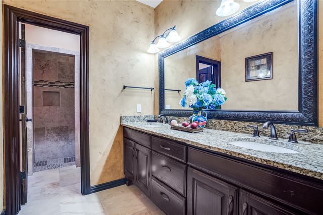 308 Sheri Lane, Roanoke, TX 76262