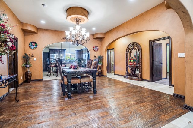 308 Sheri Lane, Roanoke, TX 76262