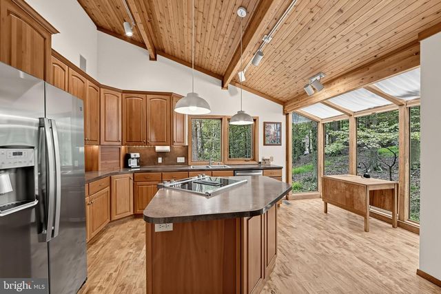 194 STARR RD, Newark, DE 19711