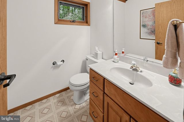 194 STARR RD, Newark, DE 19711