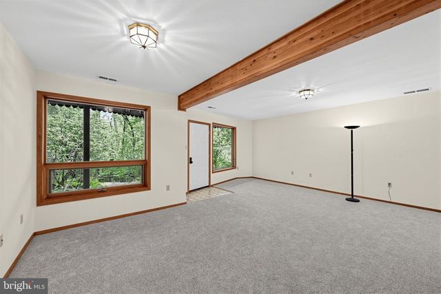 194 STARR RD, Newark, DE 19711