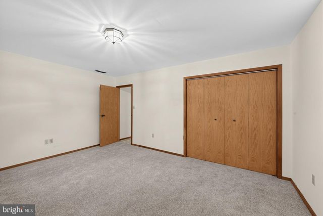 194 STARR RD, Newark, DE 19711