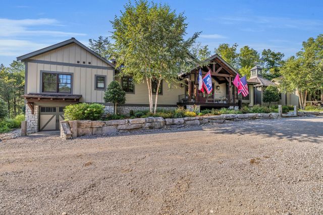 4701 Blue Creek Rd, Lynnville, TN 38472