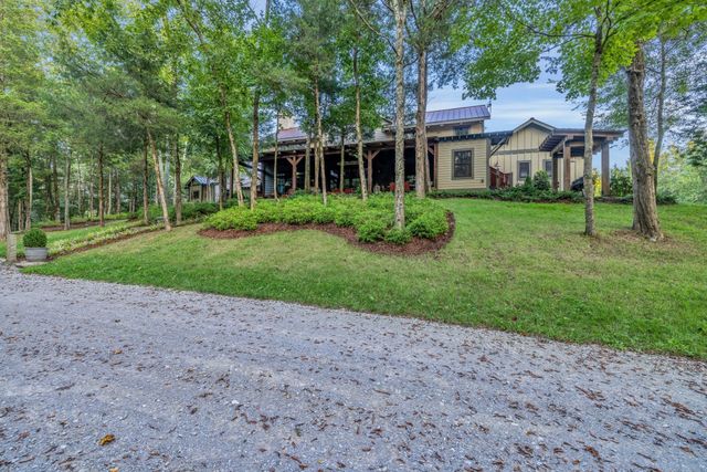 4701 Blue Creek Rd, Lynnville, TN 38472