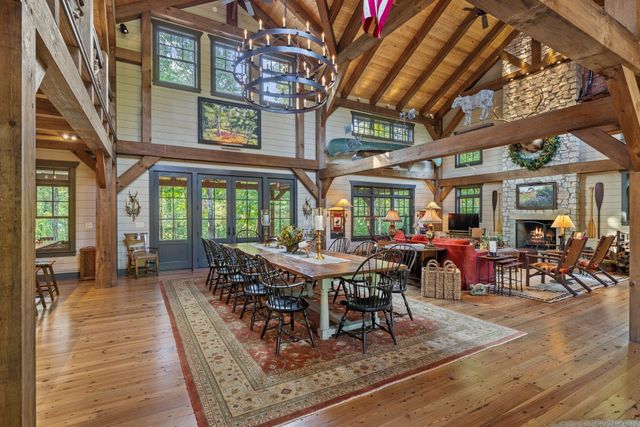 4701 Blue Creek Rd, Lynnville, TN 38472