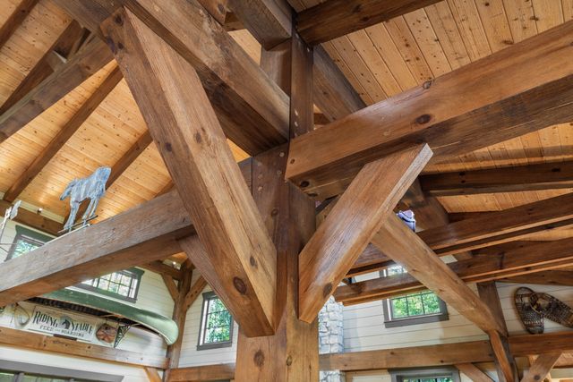 4701 Blue Creek Rd, Lynnville, TN 38472