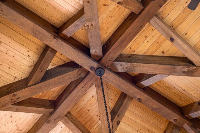 4701 Blue Creek Rd, Lynnville, TN 38472