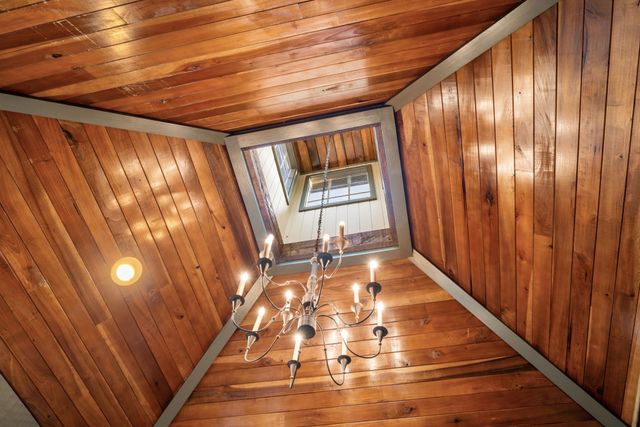 4701 Blue Creek Rd, Lynnville, TN 38472