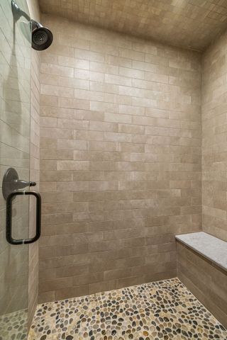 4701 Blue Creek Rd, Lynnville, TN 38472