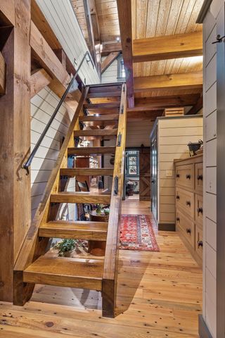 4701 Blue Creek Rd, Lynnville, TN 38472