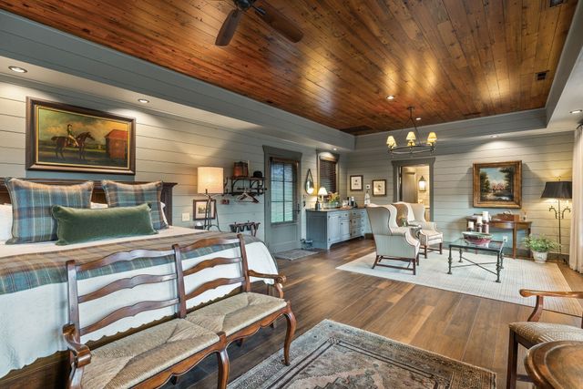 4701 Blue Creek Rd, Lynnville, TN 38472