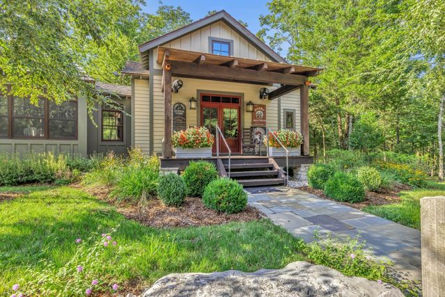 4701 Blue Creek Rd, Lynnville, TN 38472