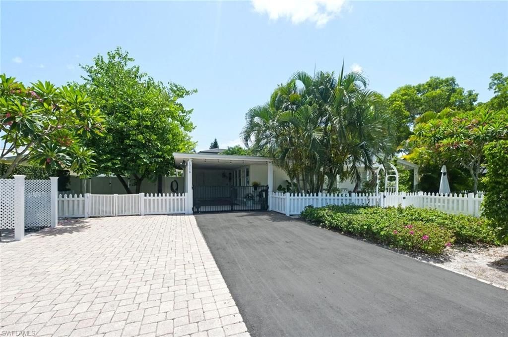 1216 10th ST N, NAPLES, FL 34102 — photo 5