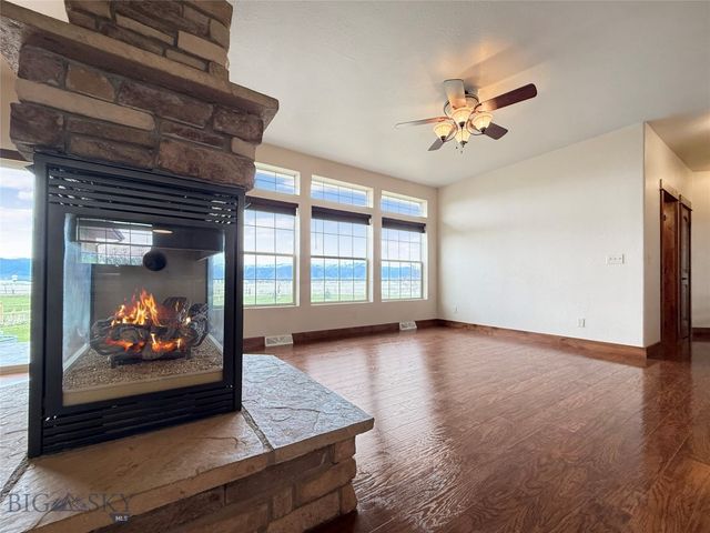 395 Parker Drive, Belgrade, MT 59714