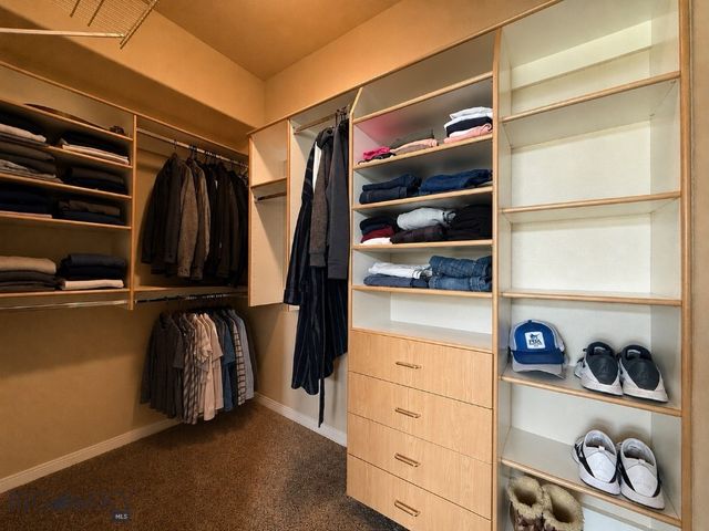 395 Parker Drive, Belgrade, MT 59714