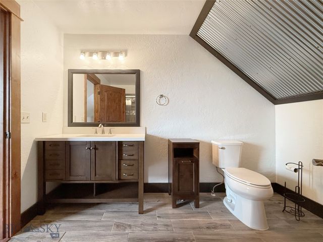 395 Parker Drive, Belgrade, MT 59714