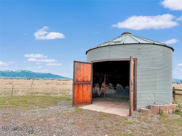 395 Parker Drive, Belgrade, MT 59714
