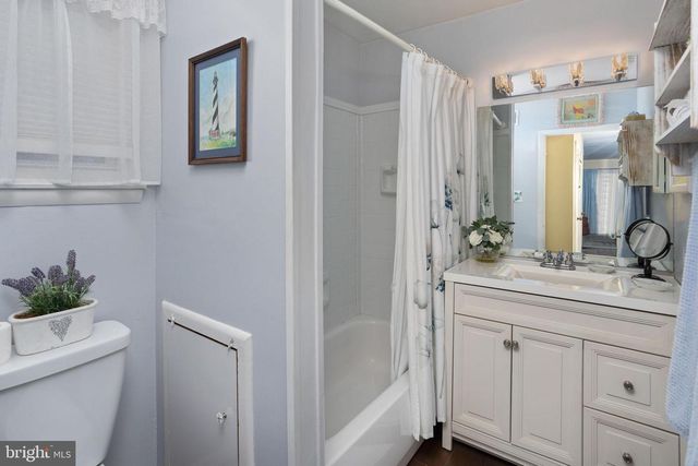 14--4 FLORENCE TOLLGATE, Florence, NJ 08518