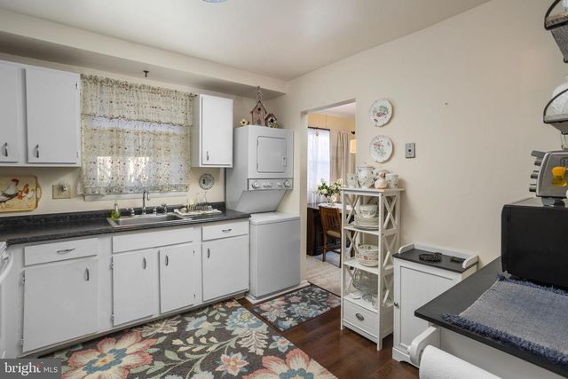 14--4 FLORENCE TOLLGATE, Florence, NJ 08518