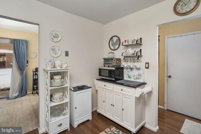 14--4 FLORENCE TOLLGATE, Florence, NJ 08518
