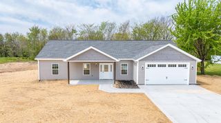 7195 Old Madisonville Rd, Hopkinsville, KY 42240