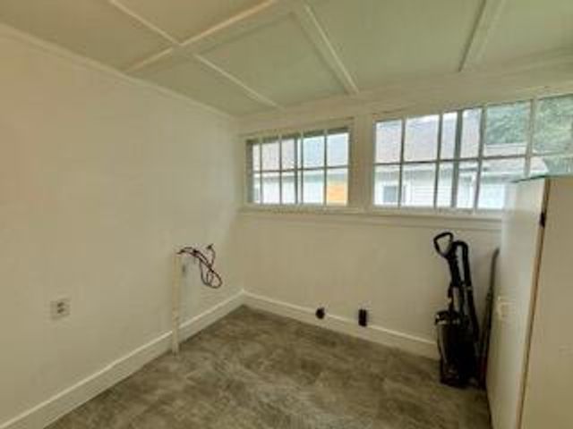 824 Cross Street, Lansing City, MI 48915
