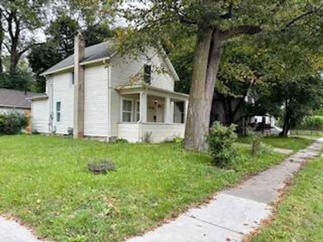 824 Cross Street, Lansing City, MI 48915