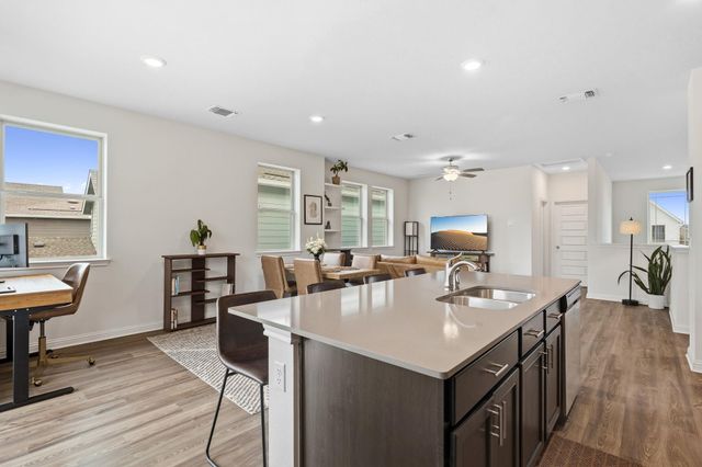 7609 Frida BND, Austin, TX 78744