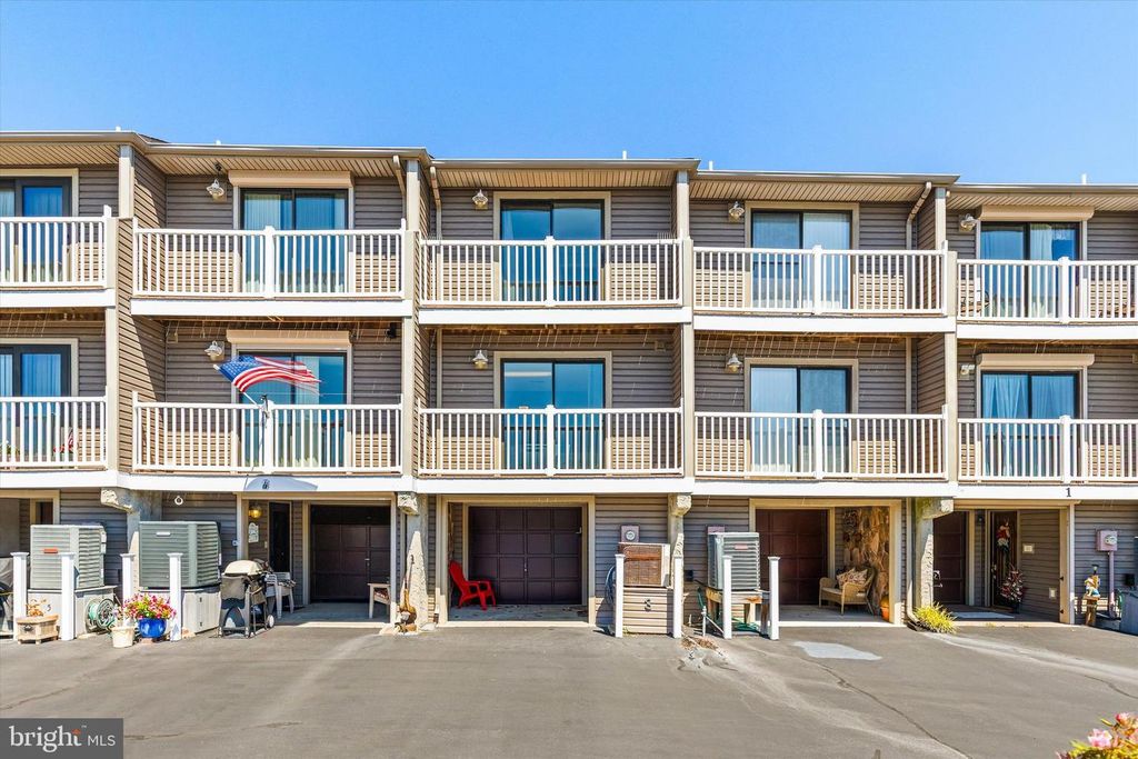 608 BAYSHORE CT #3 BAY'S EDGE, Ocean City, MD 21842