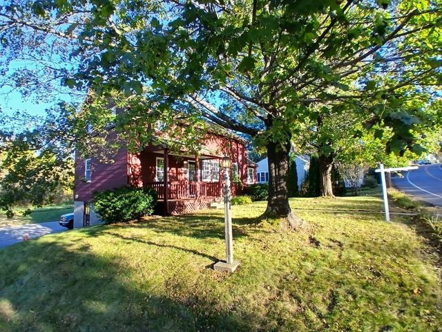 1076 Hill Street, Northbridge, MA 01588