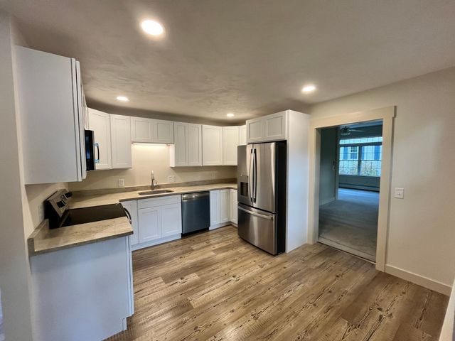1076 Hill Street, Northbridge, MA 01588