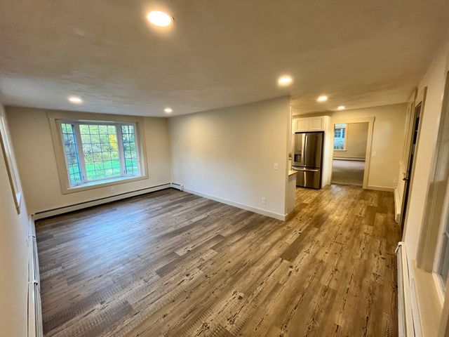 1076 Hill Street, Northbridge, MA 01588