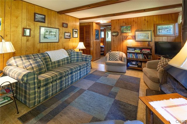 1836 West Lake Road, Skaneateles, NY 13152