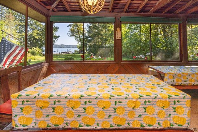 1836 West Lake Road, Skaneateles, NY 13152