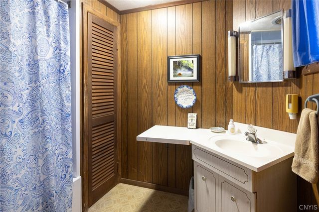 1836 West Lake Road, Skaneateles, NY 13152