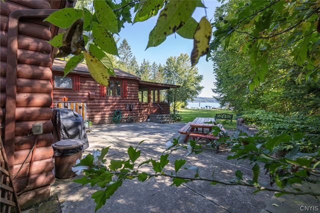 1836 West Lake Road, Skaneateles, NY 13152