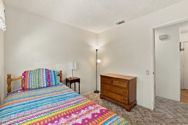 4932 Earlcort Cir, Sacramento, CA 95842