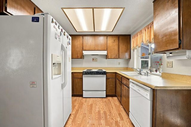 4932 Earlcort Cir, Sacramento, CA 95842
