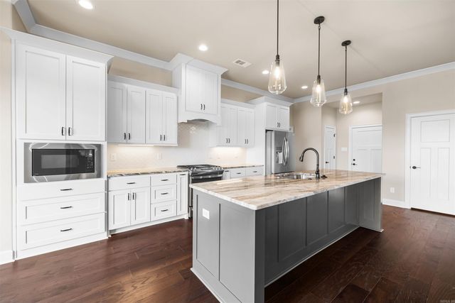 10063 Hidden Circle, Sherwood, AR 72120
