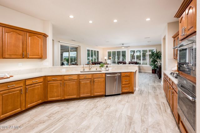 16549 W ARROYO Court, Surprise, AZ 85374