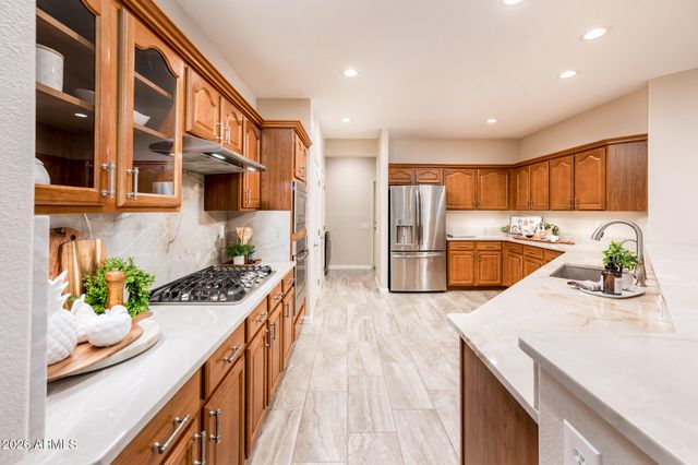 16549 W ARROYO Court, Surprise, AZ 85374