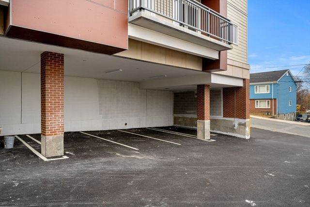 10 Franklin Ave 404, Revere, MA 02151