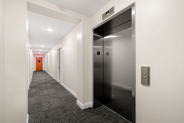 10 Franklin Ave 404, Revere, MA 02151