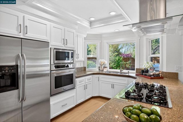 25 Cannes Ct, Danville, CA 94506