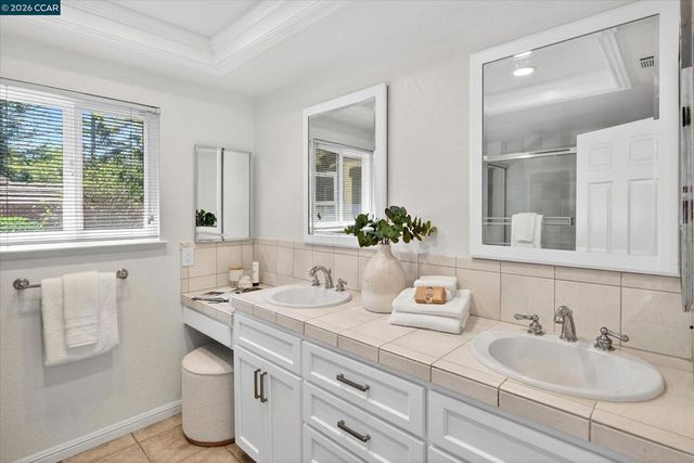 25 Cannes Ct, Danville, CA 94506