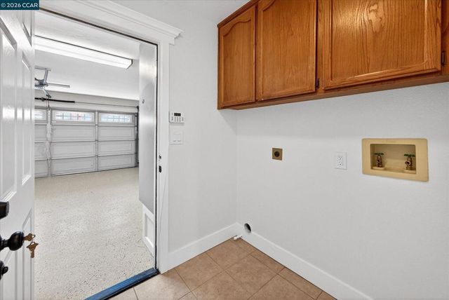 25 Cannes Ct, Danville, CA 94506