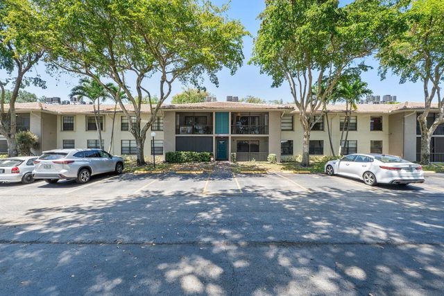 9960 Pineapple Tree Drive 107, Boynton Beach, FL 33436